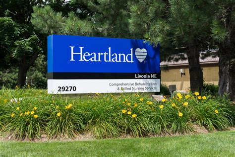 heartland health care center livonia